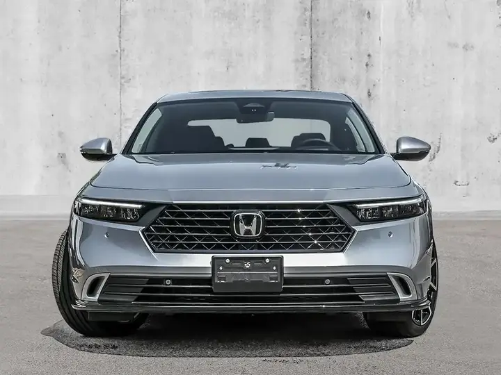 Honda Accord 2025 photo 2