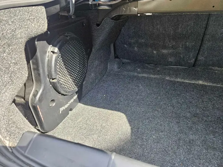 Pontiac G5 2009 photo 5