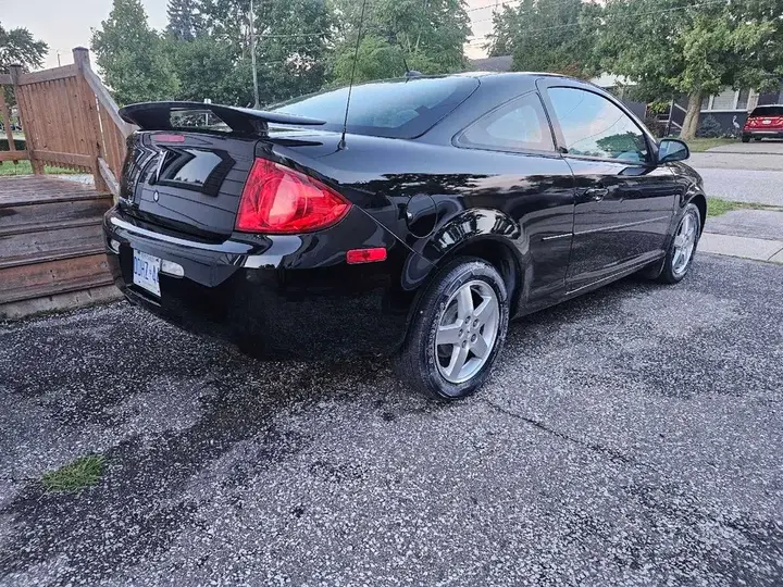 Pontiac G5