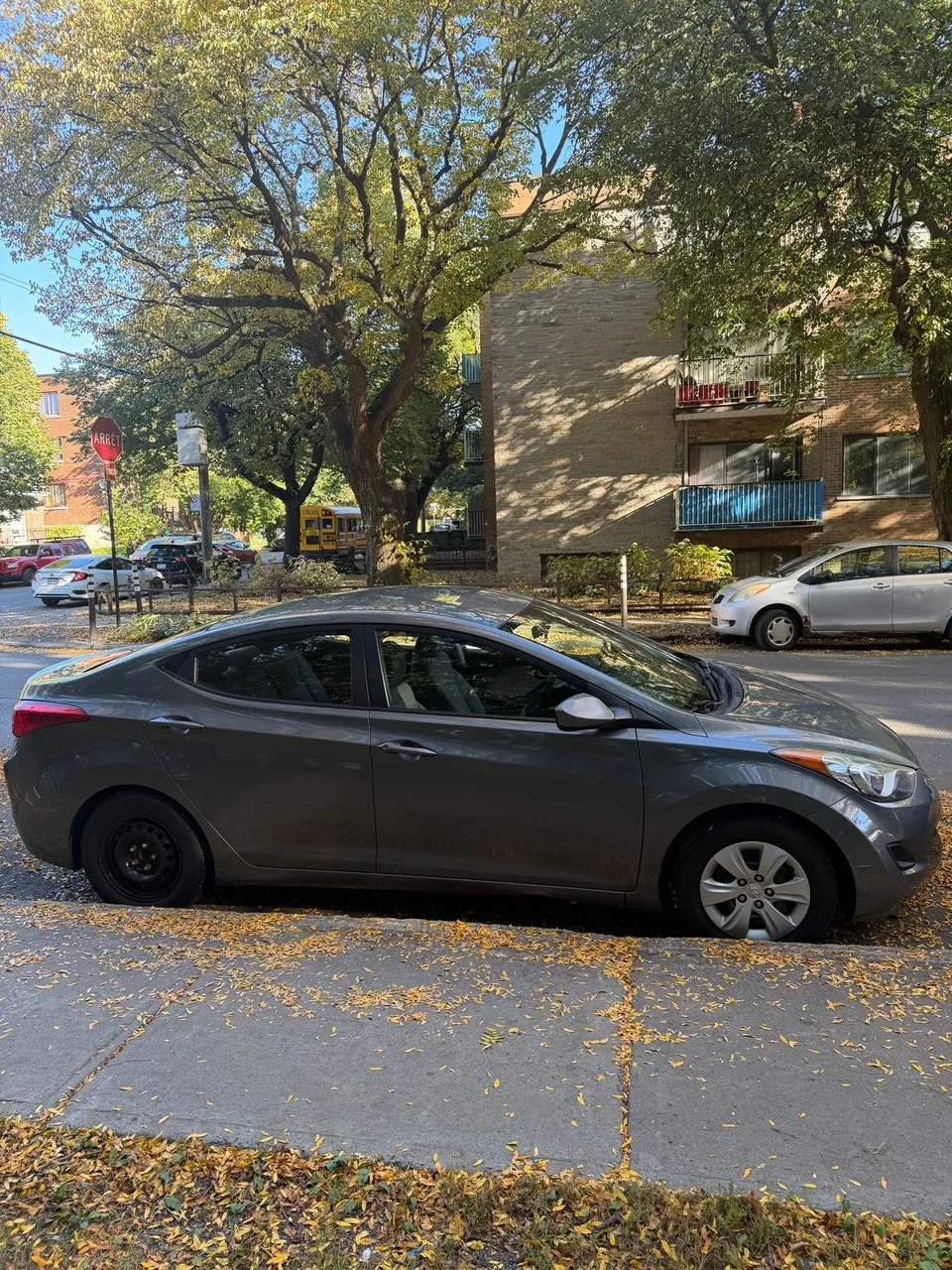 Hyundai Elantra 2012 photo 2
