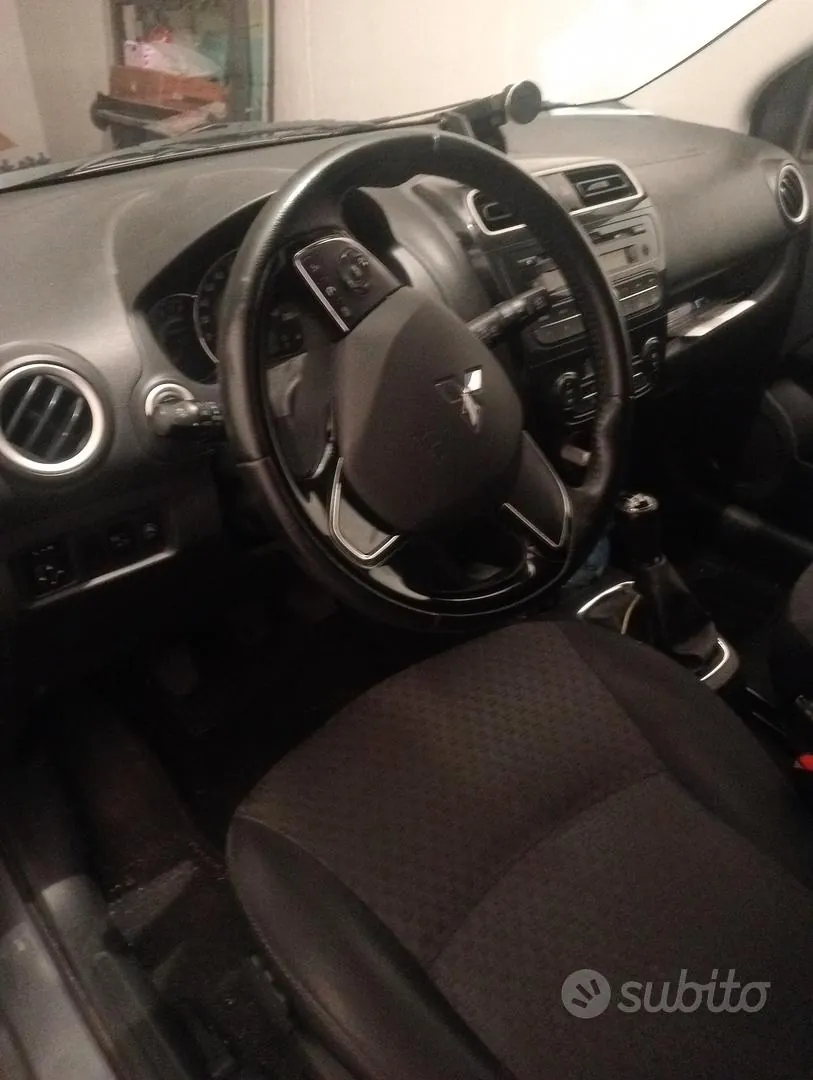 Mitsubishi Space Star 2016 photo 3