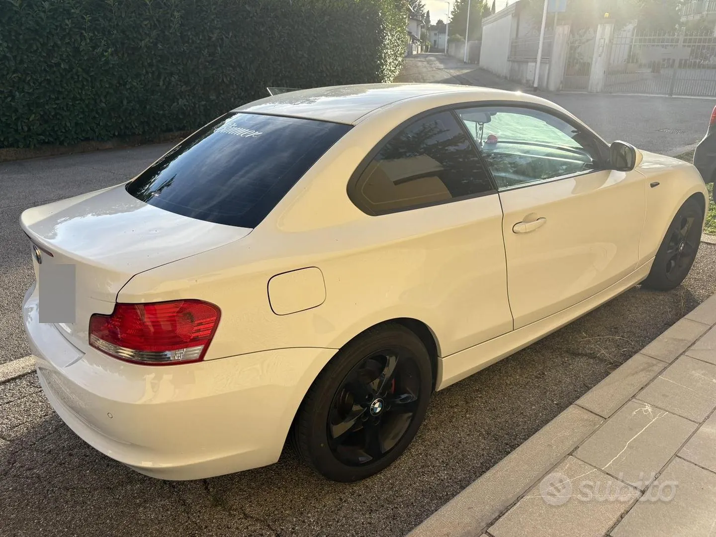 BMW 1 Series 2010 photo 5