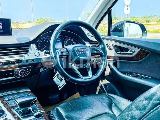 Audi Q7 2016 photo 4