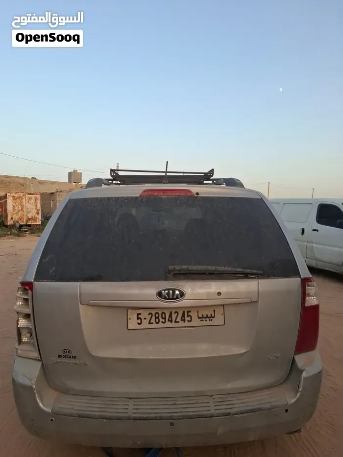 Kia Sedona 2008 photo 3