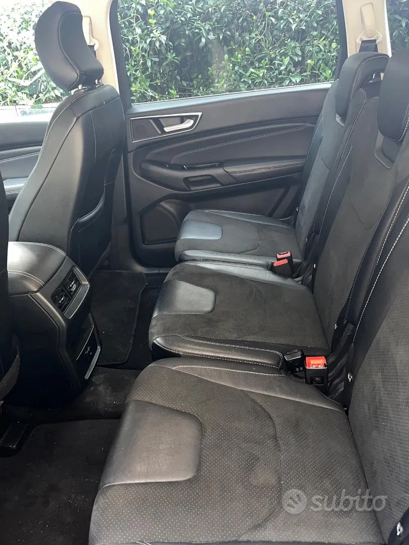 Ford S-Max 2017 photo 2