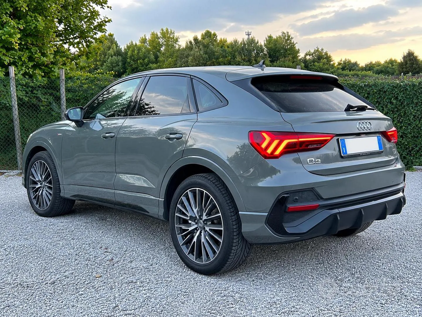 Audi Q3 2020 photo 2