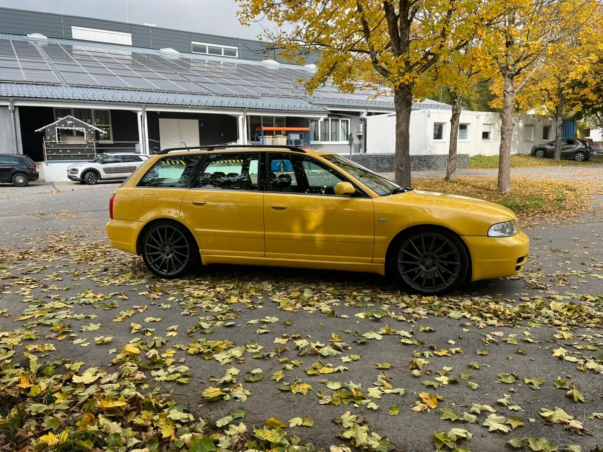 Audi A4 1999 photo 3
