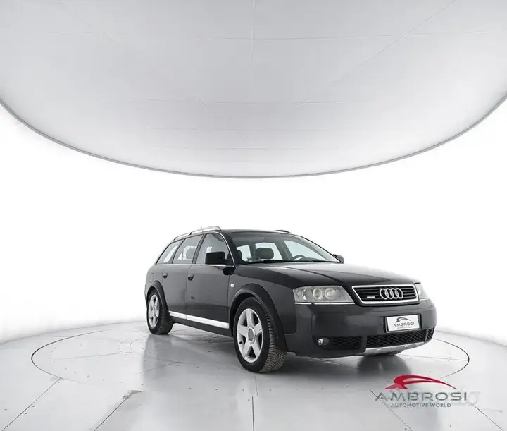 Audi A6 Allroad 2004 photo 2