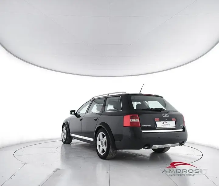 Audi A6 Allroad 2004 photo 4