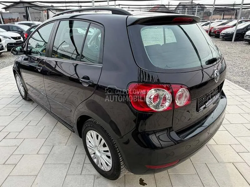 Volkswagen Golf Plus 2010 photo 5