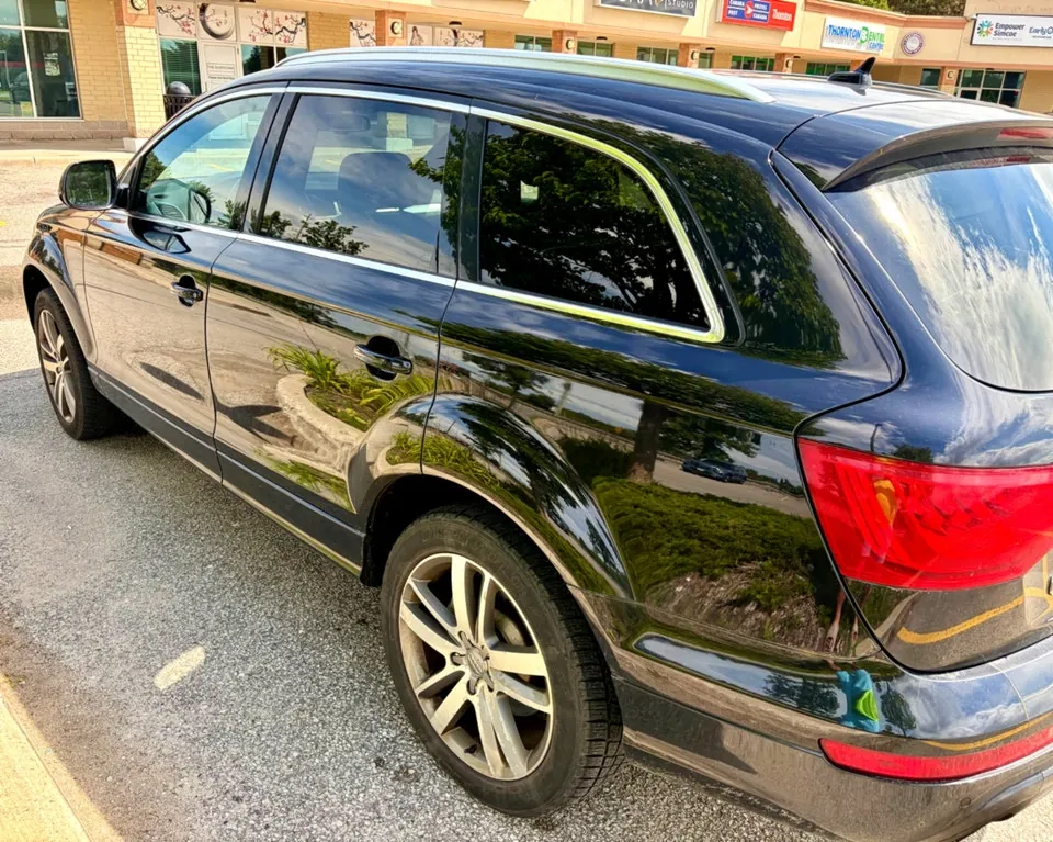 Audi Q7 2012 photo 4