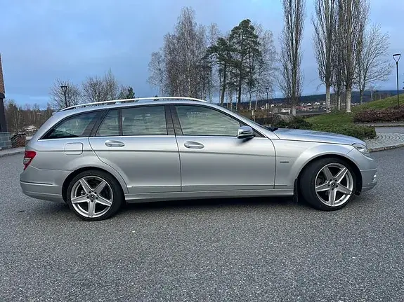 Mercedes-Benz C 200 D 2010 photo 5