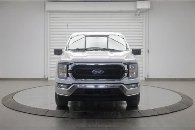 Ford F-150 2023 photo 2