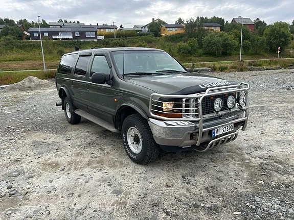 Ford Excursion 2000 photo 2
