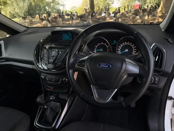 Ford B-Max 2017 photo 3