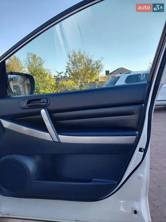 Mazda Cx-7 2010 photo 5