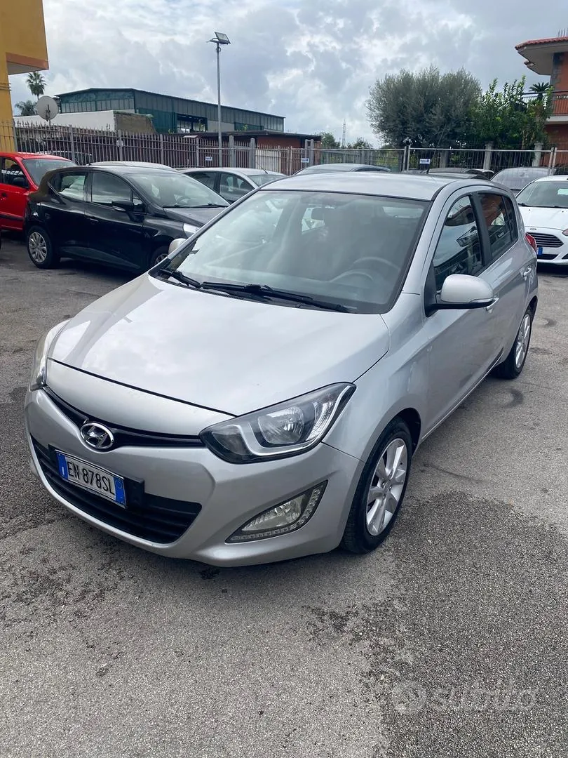 Hyundai I20 2013 photo 3