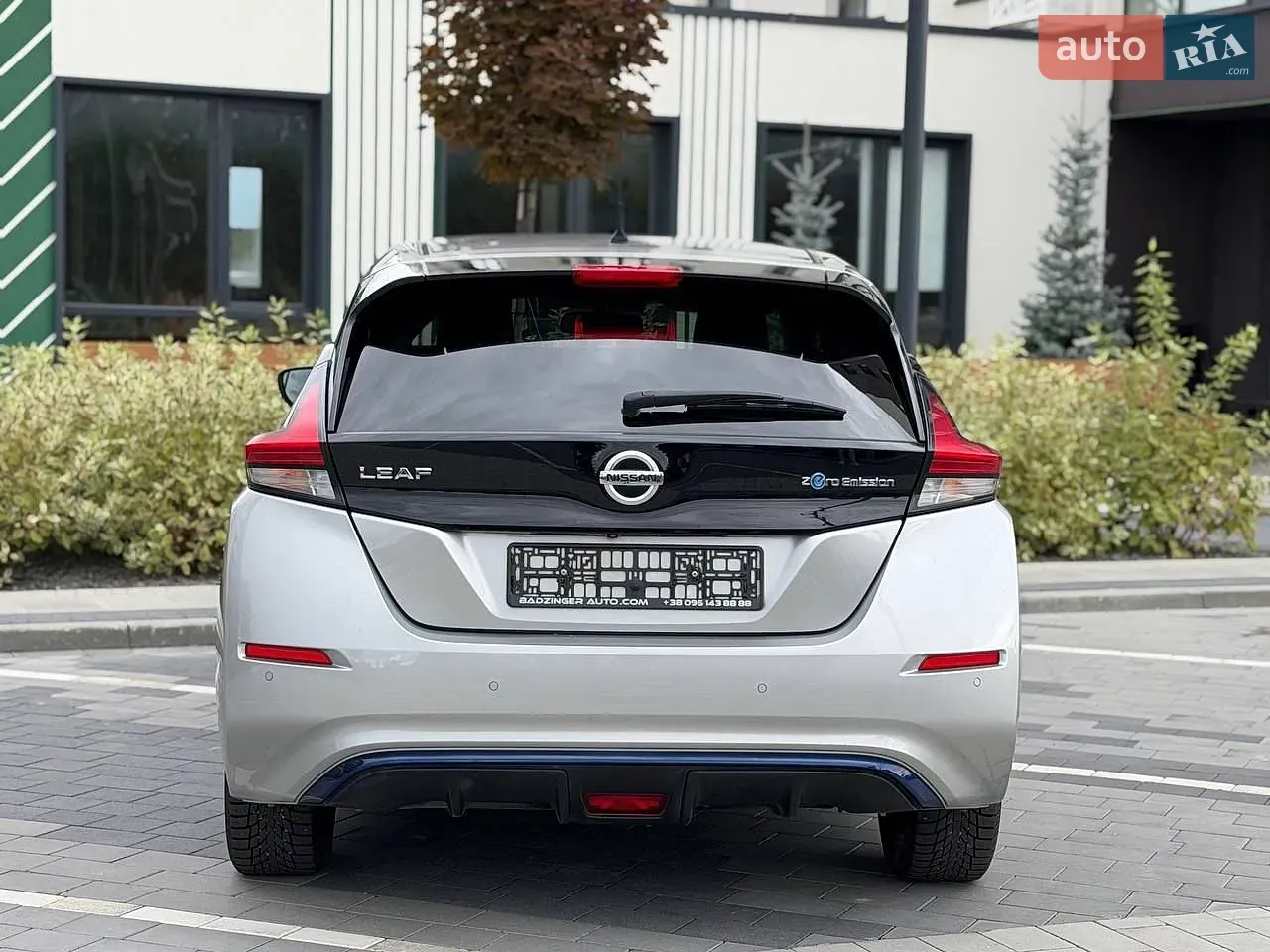 Nissan Leaf 2018 photo 5