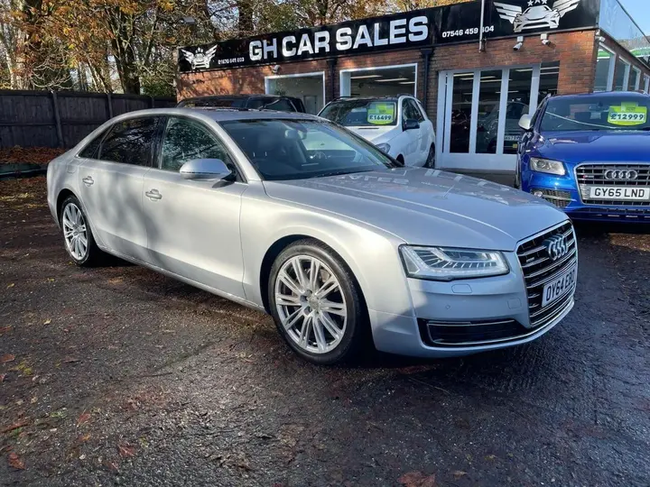 Audi A8