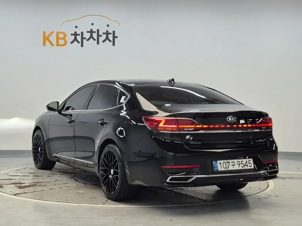 Kia K7 2020 photo 2