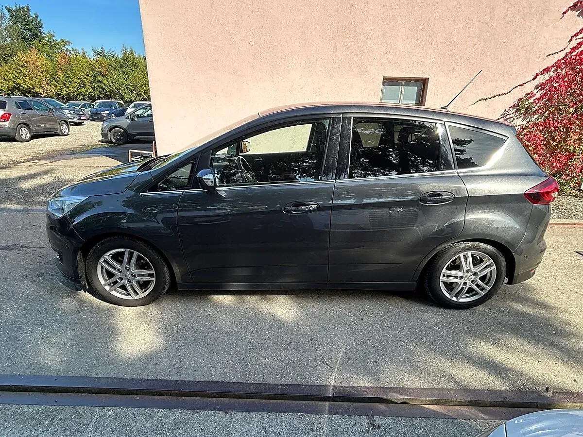 Ford C-Max 2015 photo 2