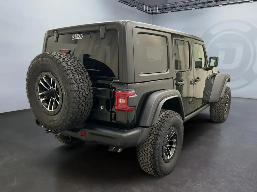 Jeep Wrangler 2026 photo 5