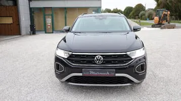 Volkswagen T-Roc 2022 photo 2
