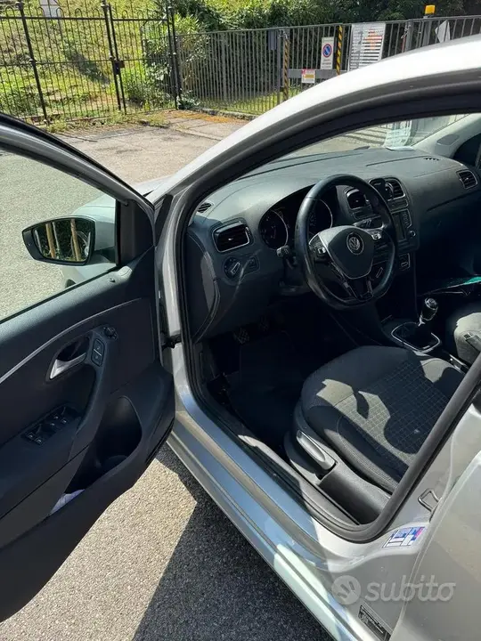 Volkswagen Polo 2017 photo 5