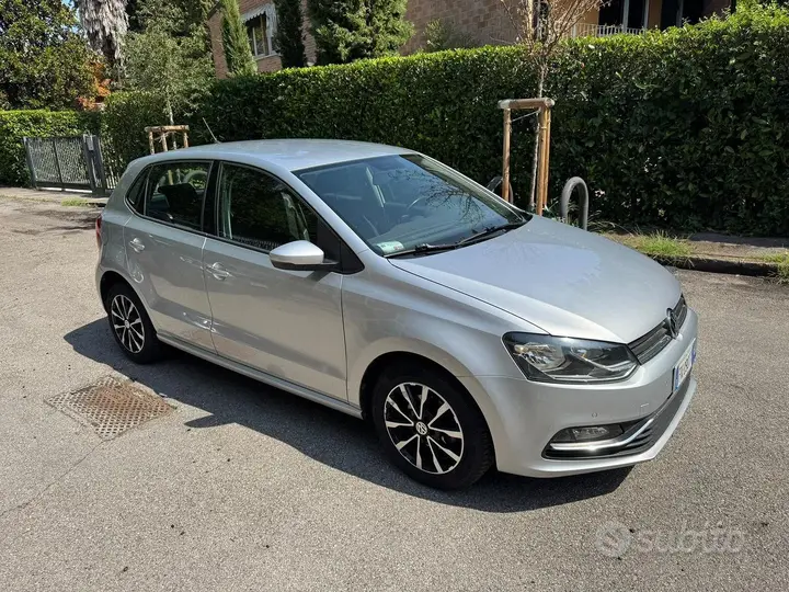 Volkswagen Polo 2017 photo 2