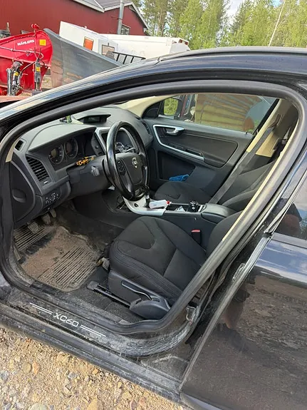 Volvo Xc60 2010 photo 3