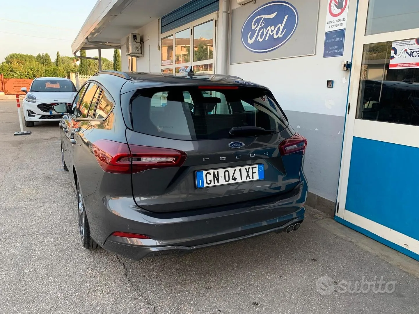 Ford Focus 2023 photo 4