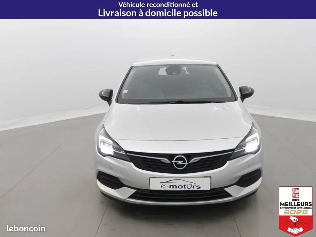 Opel Astra 2021 photo 2
