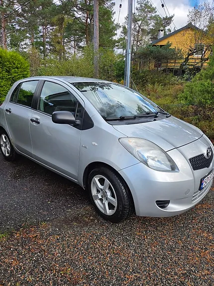Toyota Yaris 2006 photo 3