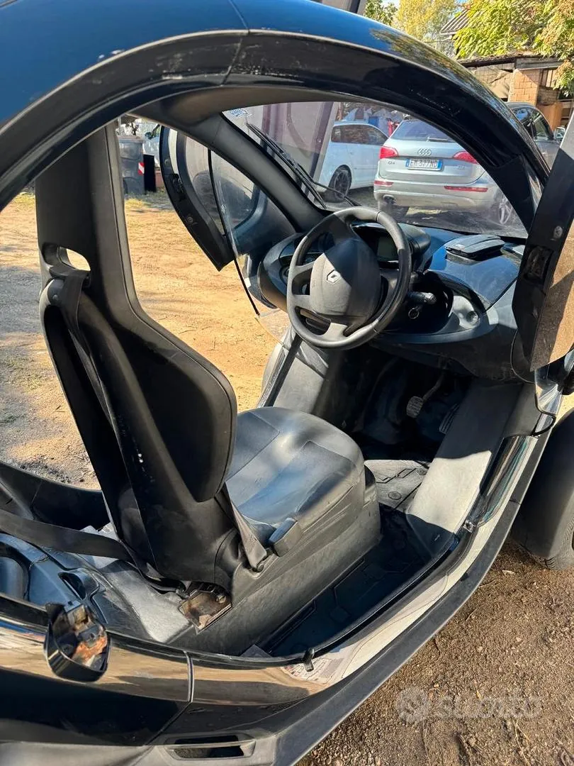 Renault Twizy 2013 photo 2