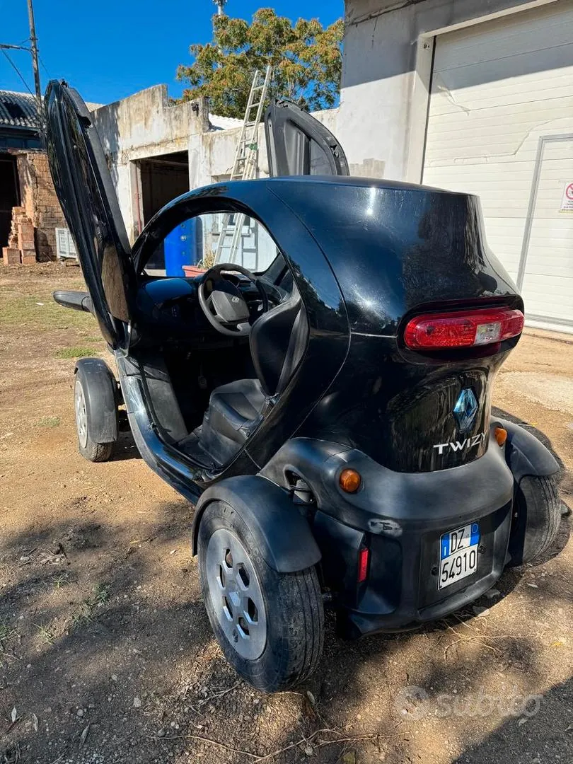 Renault Twizy 2013 photo 3