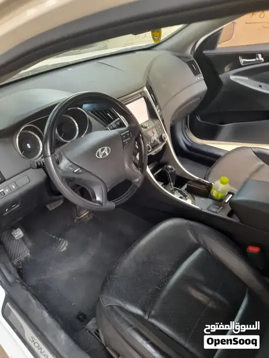 Hyundai Sonata 2012 photo 2