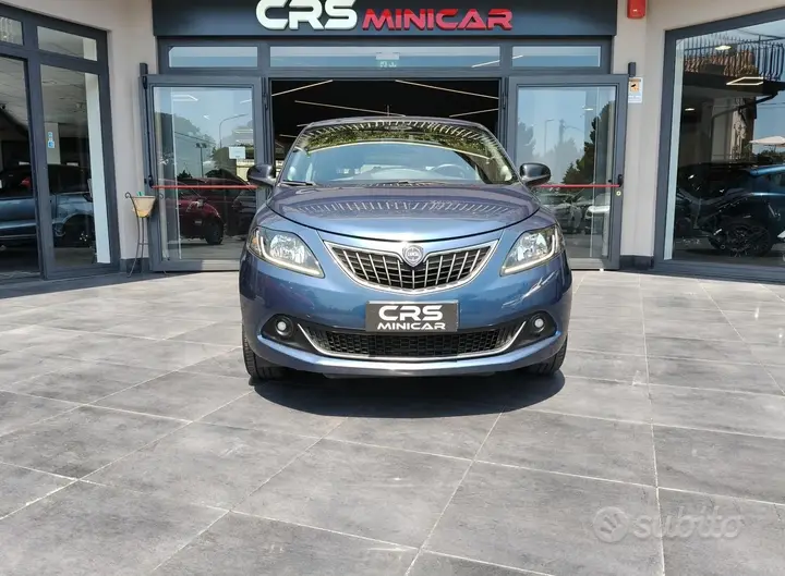 Lancia Ypsilon 2022 photo 2
