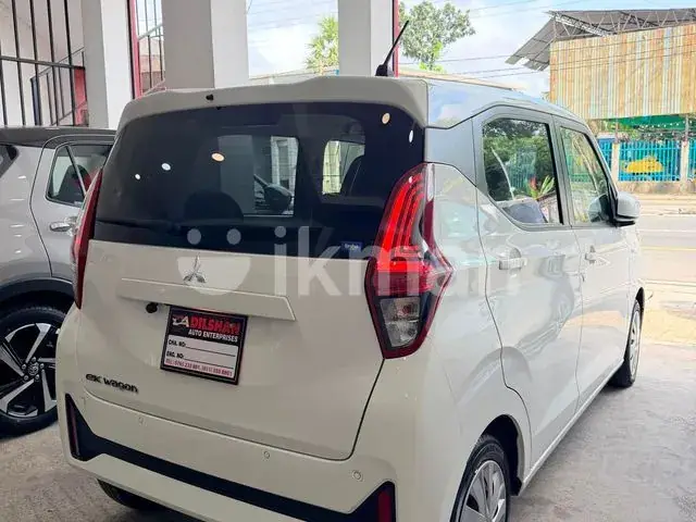 Mitsubishi Ek Wagon 2024 photo 3