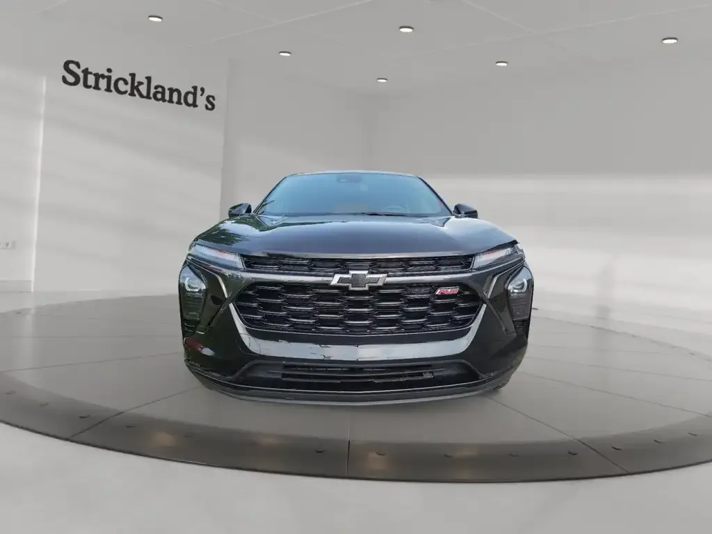 Chevrolet Trax 2024 photo 2
