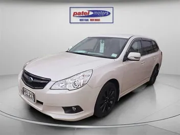 Subaru Legacy 2010 photo 2