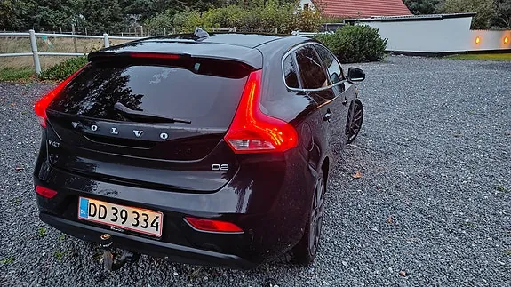 Volvo V40 2015 photo 4