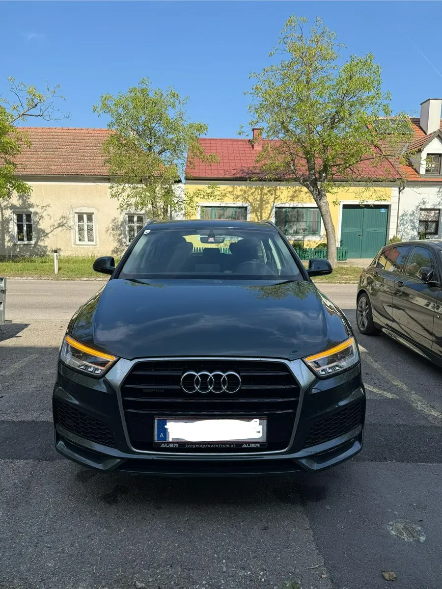 Audi Q3 2018 photo 2