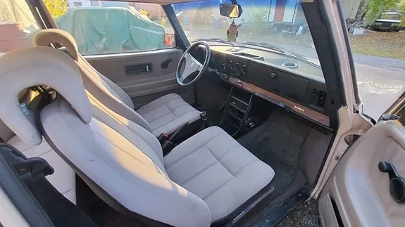 Saab 90 1987 photo 5