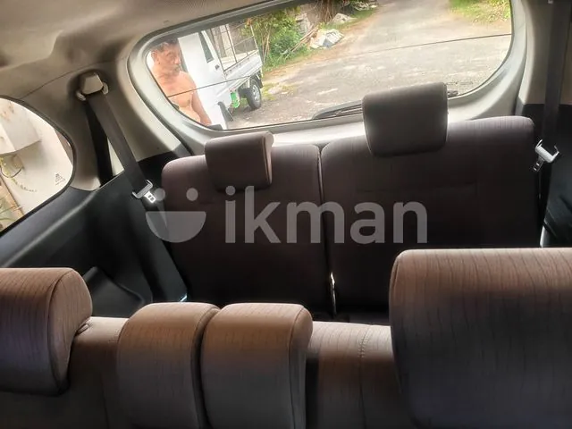 Toyota Avanza 2017 photo 2