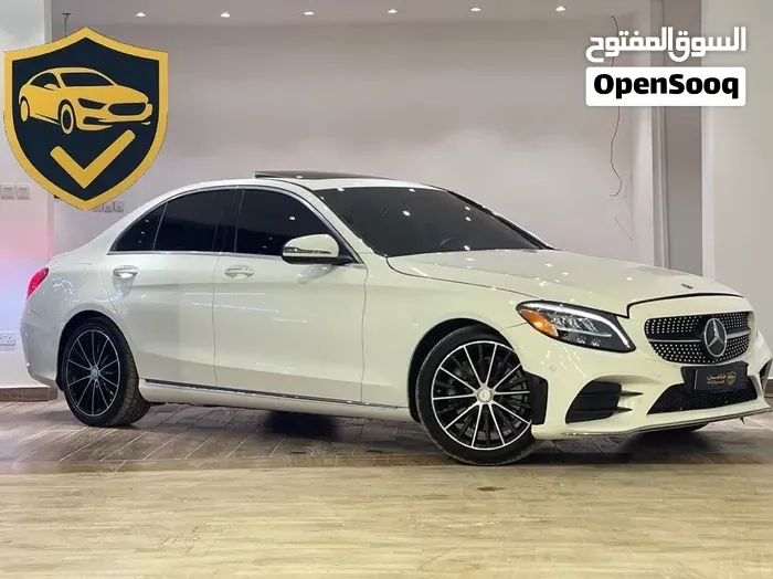 Mercedes-Benz C-Class 2019 photo 2