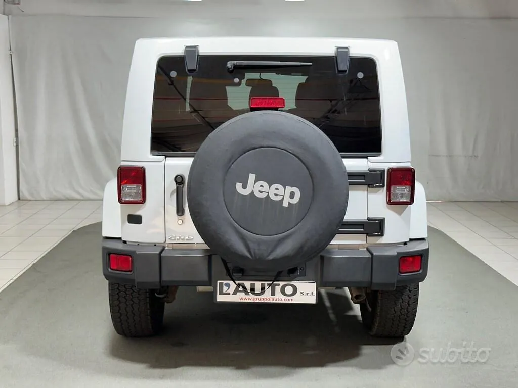 Jeep Wrangler Unlimited 2014 photo 4