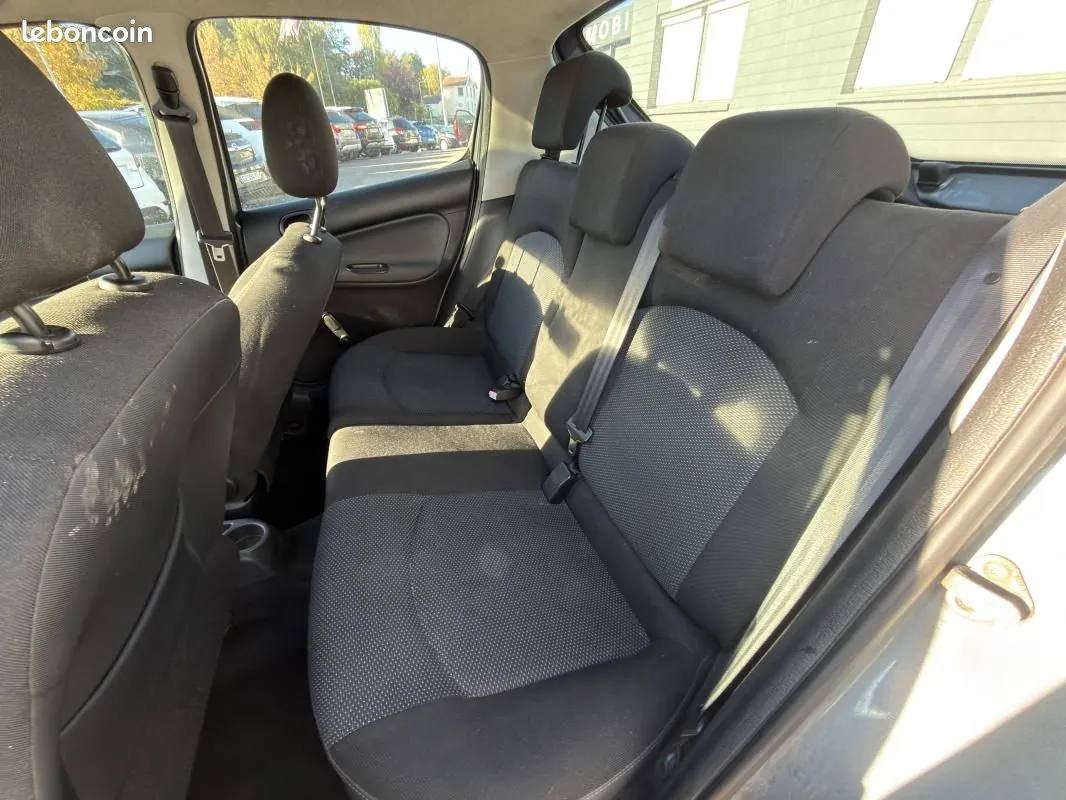 Peugeot 206 2009 photo 4
