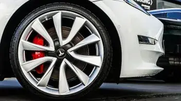 Tesla Model 3 2019 photo 3