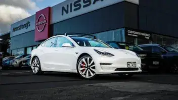 Tesla Model 3 2019 photo 2