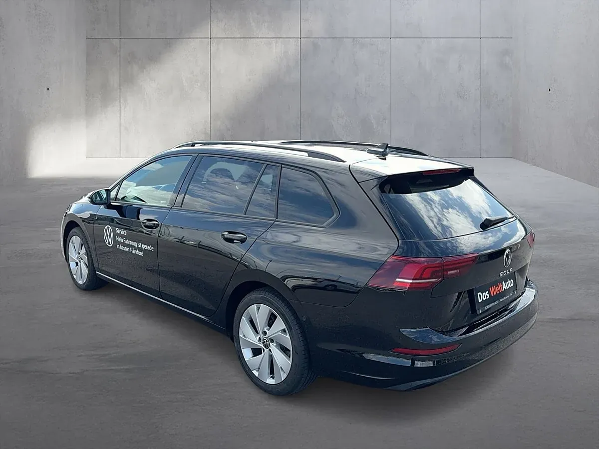 Volkswagen Golf 2026 photo 3